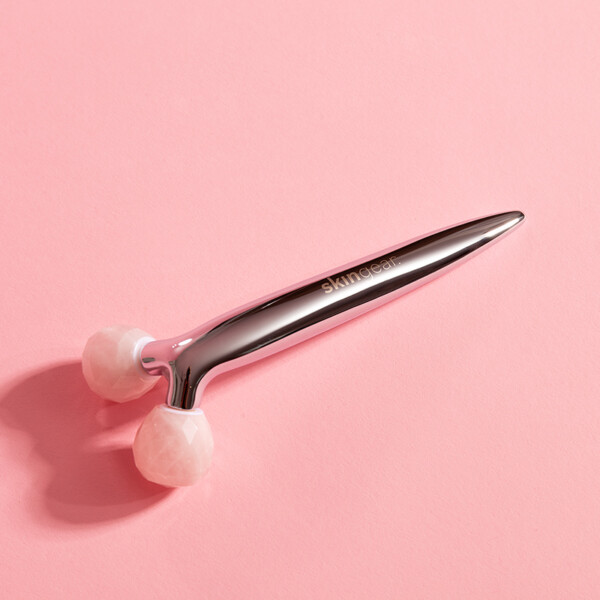Skin Roller with Pink Balls